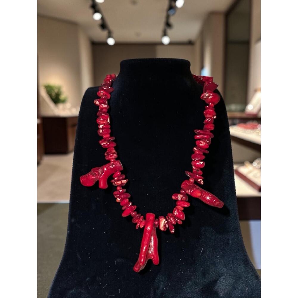 RARE vintage chunky BRANCH CORAL NECKLACE bright red
